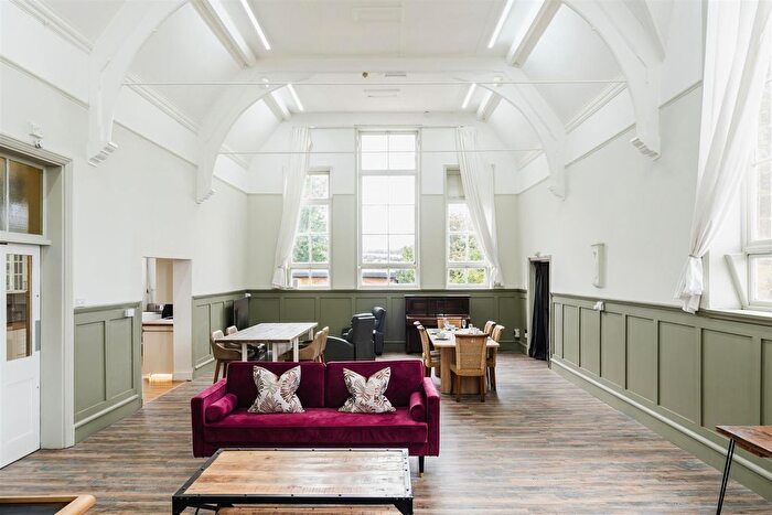 6 Bedroom Detached House For Sale In Stainsby, Heath, Chesterfield, S44