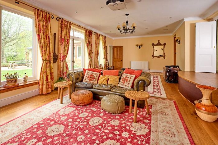 4 Bedroom Detached House For Sale In The Green, Braunston, Daventry, Northamptonshire, NN11
