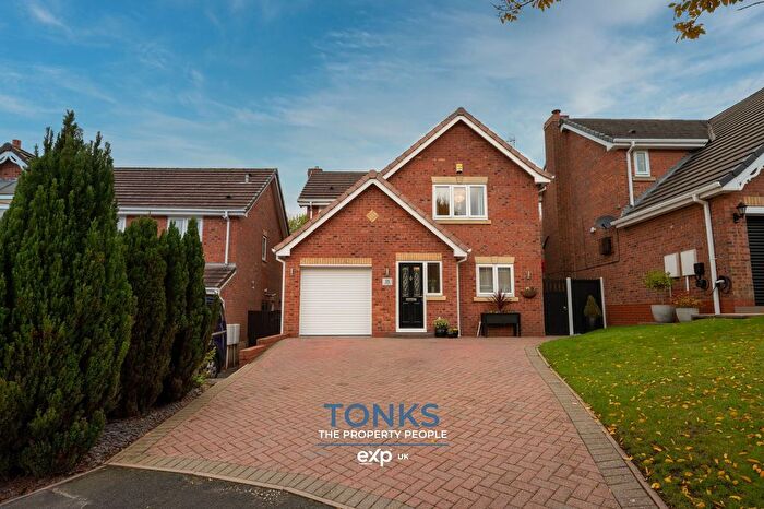 4 Bedroom Detached House For Sale In Sefton Drive, Rowley Regis, B65