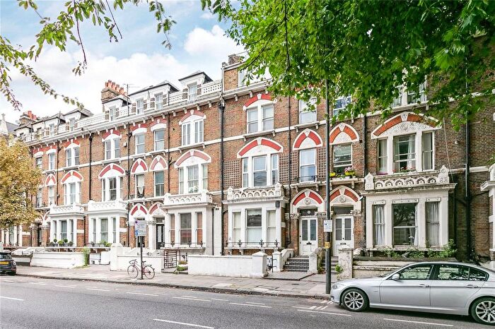 2 Bedroom Flat To Rent In Holland Road, Holland Park, W14