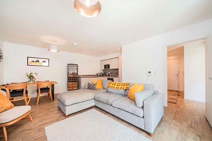 1 Bedroom Flat For Sale In Bailey Street, Surrey Quays, SE8