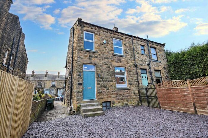 2 Bedroom Terraced House To Rent In New Park Street, Morley, Leeds, West Yorkshire, LS27
