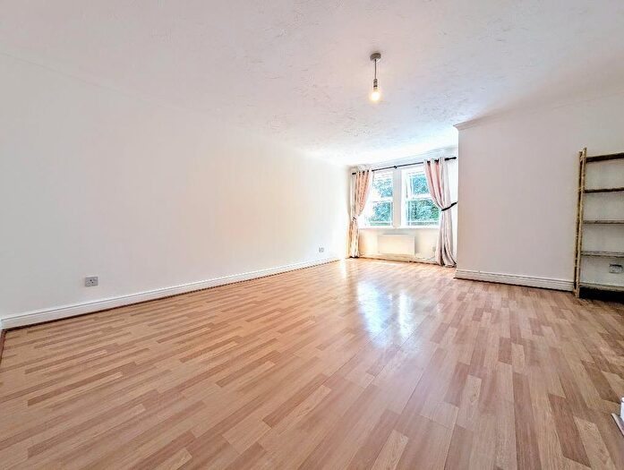 2 Bedroom Flat To Rent In John Archer Way, Wandsworth Common, London, London, SW18