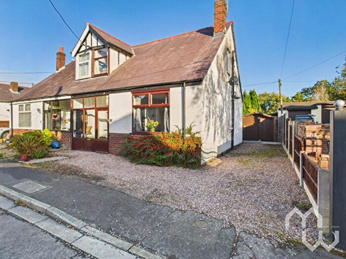 3 Bedroom Semi-Detached Bungalow For Sale In Avalwood Avenue, Longton, PR4