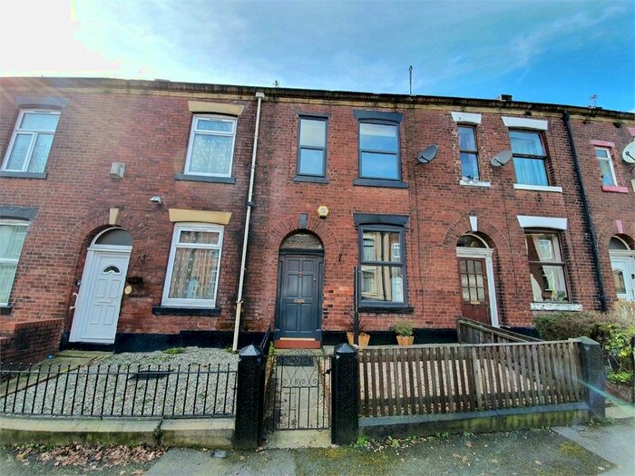 3 Bedroom Terraced House To Rent In Garston Street, Bury, Lancashire, BL9