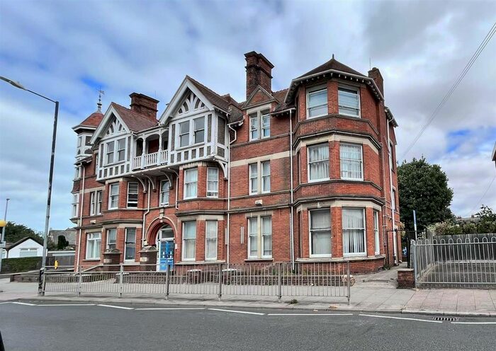 3 Bedroom Flat To Rent In , Canterbury Road, Herne Bay, CT6