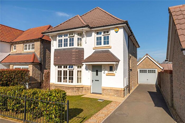 4 Bedroom Detached House For Sale In Roundswell, Barnstaple, EX31