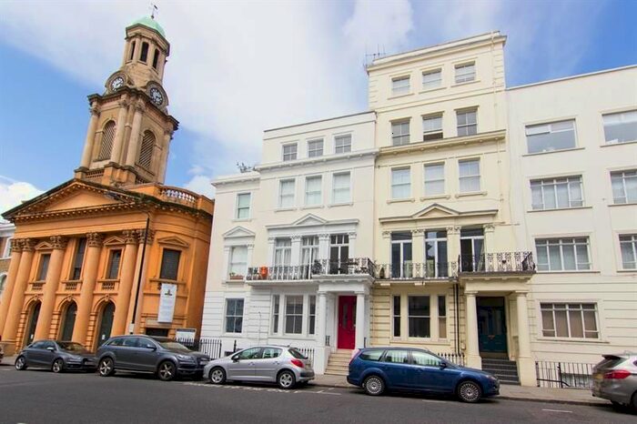 1 Bedroom Flat To Rent In Kensington Park Road, London, W11