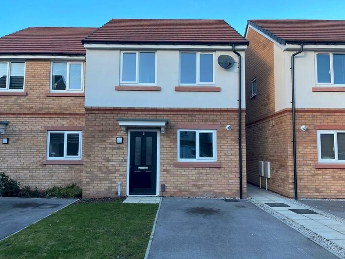 2 Bedroom Semi-Detached House To Rent In Sheepfold Close, Southport, Merseyside, PR8