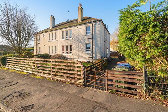 2 Bedroom Flat For Sale In Loch Road, Bridge Of Weir, PA11