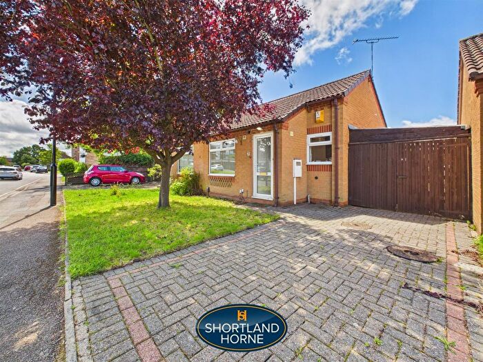2 Bedroom Semi-Detached Bungalow For Sale In Crowmere Road, Walsgrave, Coventry, CV2