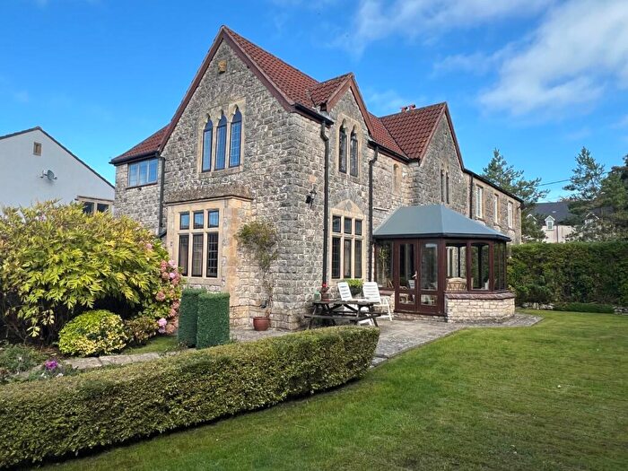 3 Bedroom Semi-Detached House For Sale In Hitchin Lane, Shepton Mallet, BA4