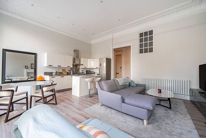 1 Bedroom Flat To Rent In Ashburn Gardens, South Kensington, London, SW7