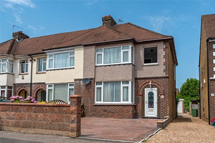 3 Bedroom Semi Detached House To Rent In Woodville Road, Maidstone, ME15