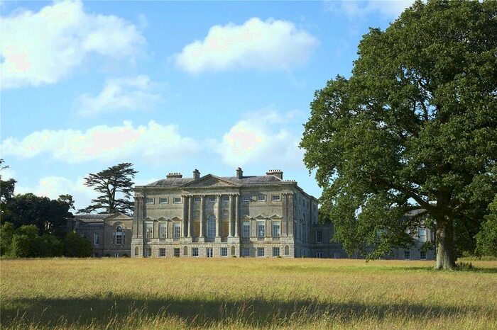 6 Bedroom Flat For Sale In Tisbury, Wiltshire, SP3