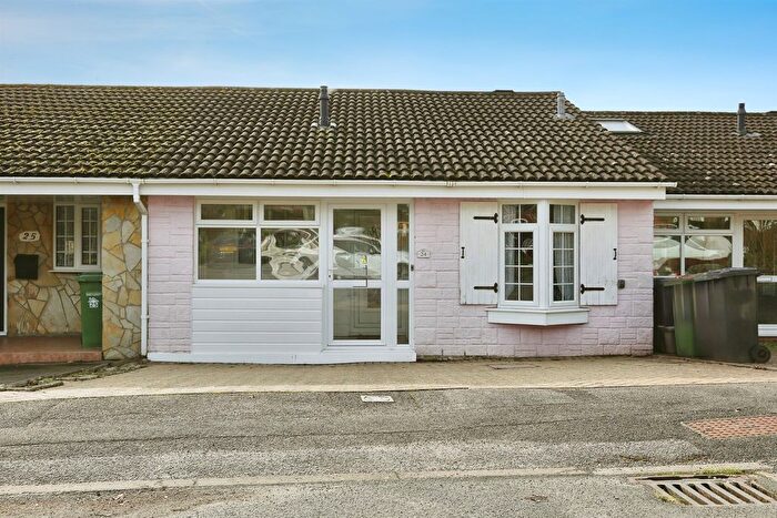 2 Bedroom Terraced Bungalow For Sale In Ambleside, Botley, Southampton, SO30