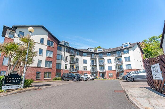 3 Bedroom Flat For Sale In Wemyss Point, Undercliff Road, Wemyss Bay, PA18
