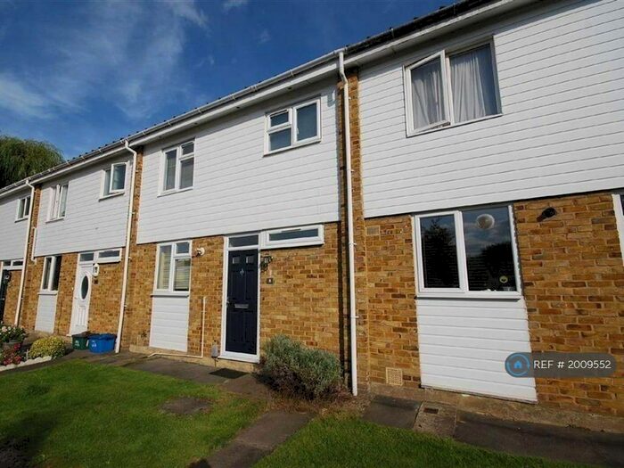 3 Bedroom Terraced House To Rent In Hither Field, Ware, SG12