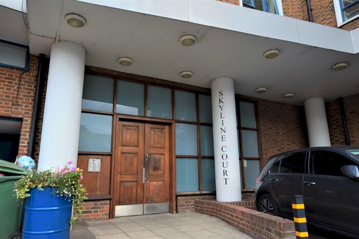 1 Bedroom Maisonette To Rent In Grange Yard, London, SE1