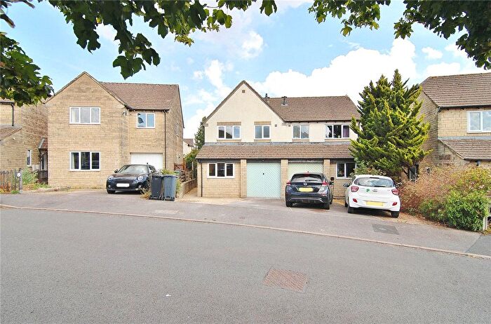 3 Bedroom Semi-Detached House For Sale In Bluebell Rise, Chalford, Stroud, Gloucestershire, GL6