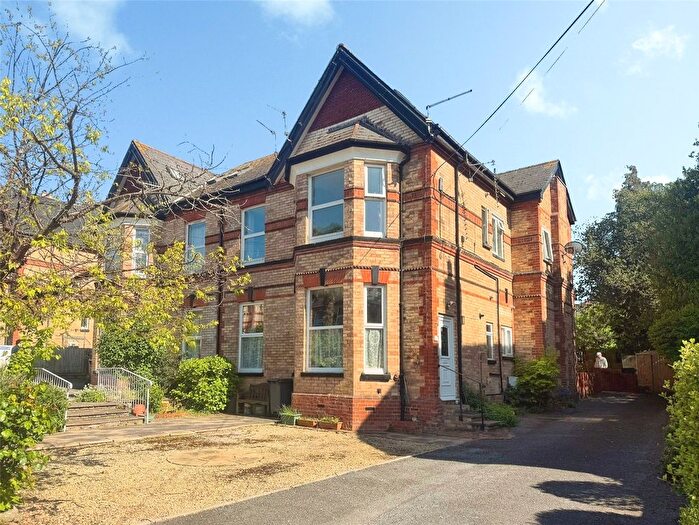 2 Bedroom Flat For Sale In Hartley Road, Exmouth, Devon, EX8