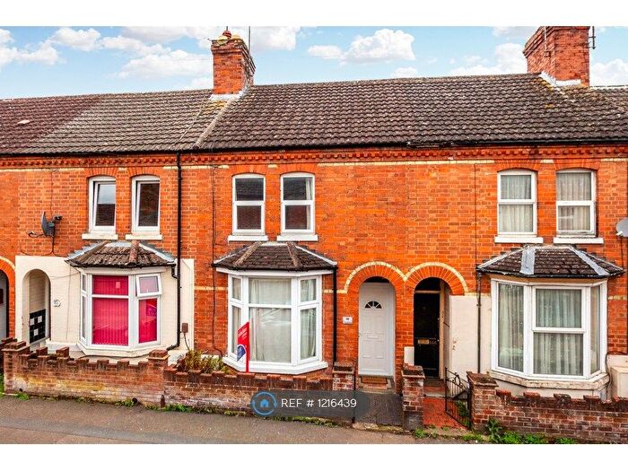 3 Bedroom Terraced House To Rent In Cromwell Road, Rushden, NN10