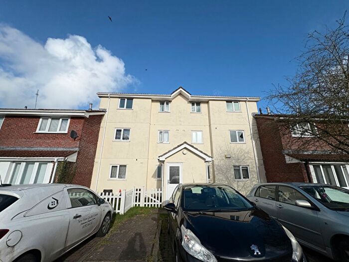 2 Bedroom Flat To Rent In Bishop Hannon Drive, Cardiff, CF5