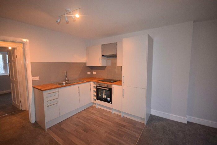 2 Bedroom Flat To Rent In Newport Terrace, Newport Road, Barnstaple, EX32
