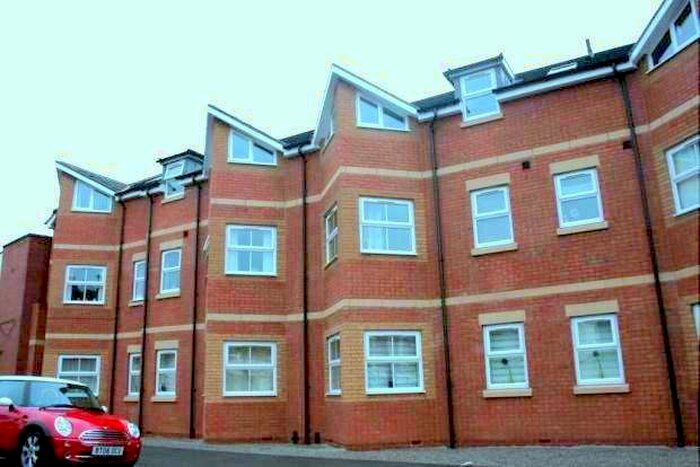 2 Bedroom Flat To Rent In Consort Place, Earlsdon, CV5