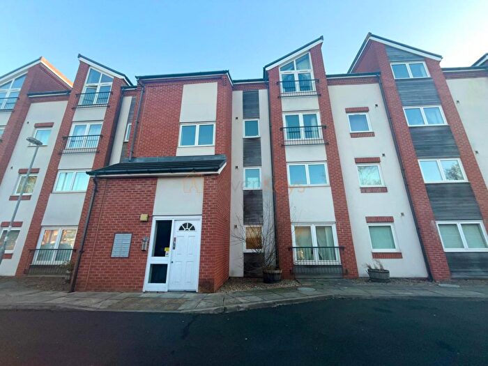 2 Bedroom Flat To Rent In Palatine Place, Gateshead, Gateshead, NE11