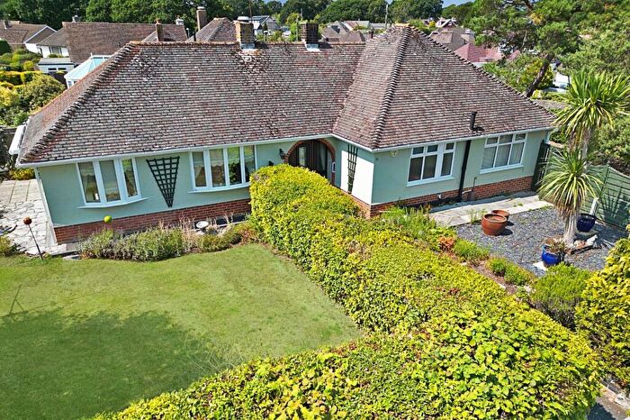 2 Bedroom Detached Bungalow For Sale In Carisbrooke Way, Highcliffe, Dorset., BH23