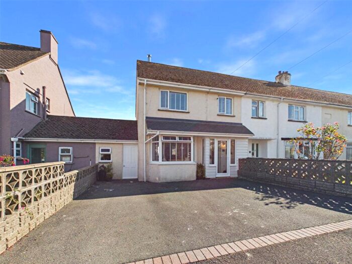 2 Bedroom Link Detached House For Sale In St. Olafs Road, Stratton, Bude, EX23