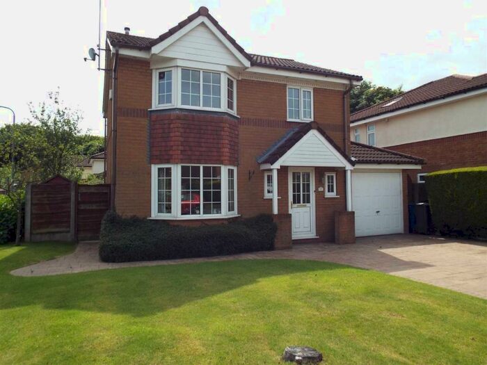 3 Bedroom Detached House To Rent In Palmerston Close, Ramsbottom, BL0