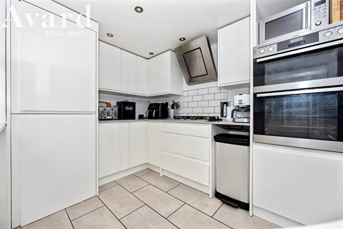 3 Bedroom Terraced House For Sale In Princes Road, Brighton, BN2