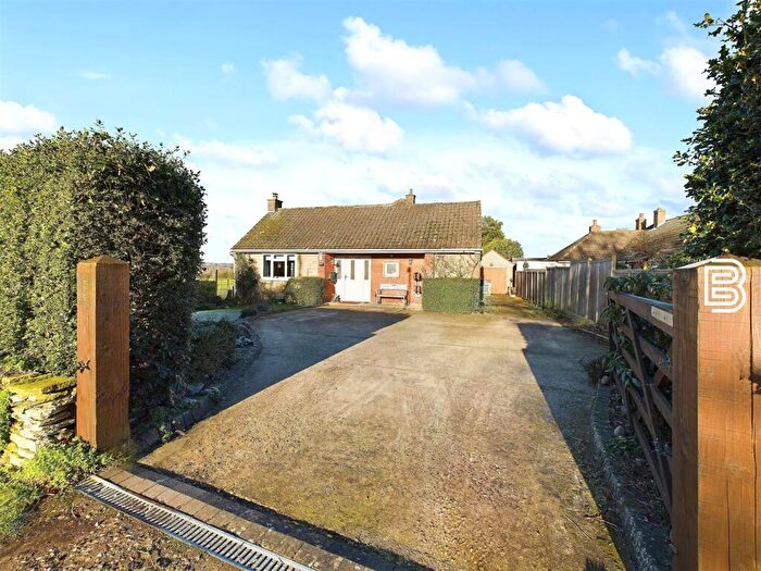 3 Bedroom Detached Bungalow For Sale In North Road, Clifton Upon Dunsmore, Rugby, CV23