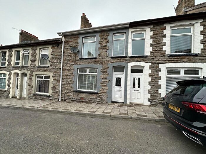3 Bedroom Terraced House To Rent In William Street, Ynysddu, Newport, NP11