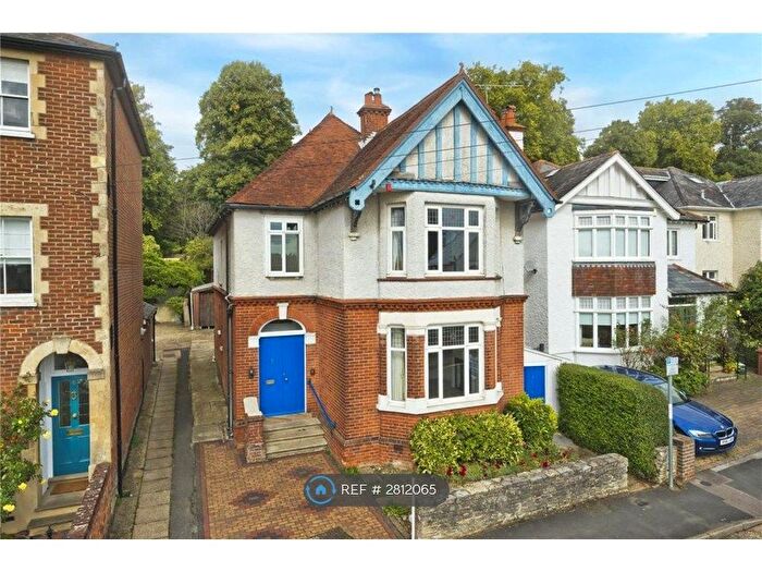 4 Bedroom Detached House To Rent In High Park Road, Farnham, GU9