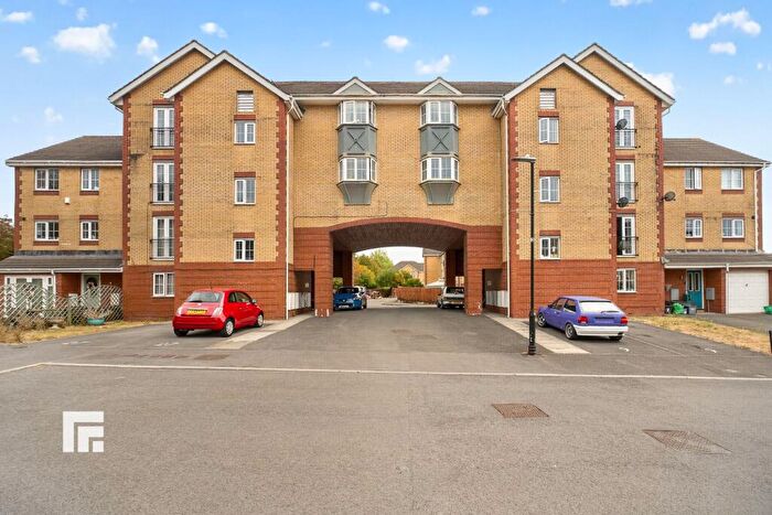 2 Bedroom Flat For Sale In Gerddi Margaret, Barry, CF62