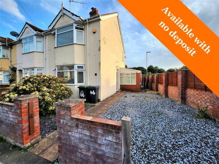 3 Bedroom End Of Terrace House To Rent In Avery Lane, Gosport, PO12