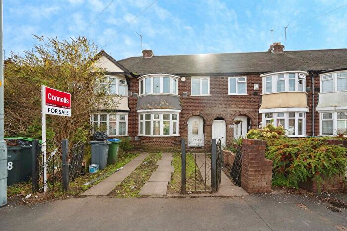 3 Bedroom Semi-Detached House For Sale In Ashes Road, Oldbury, B69