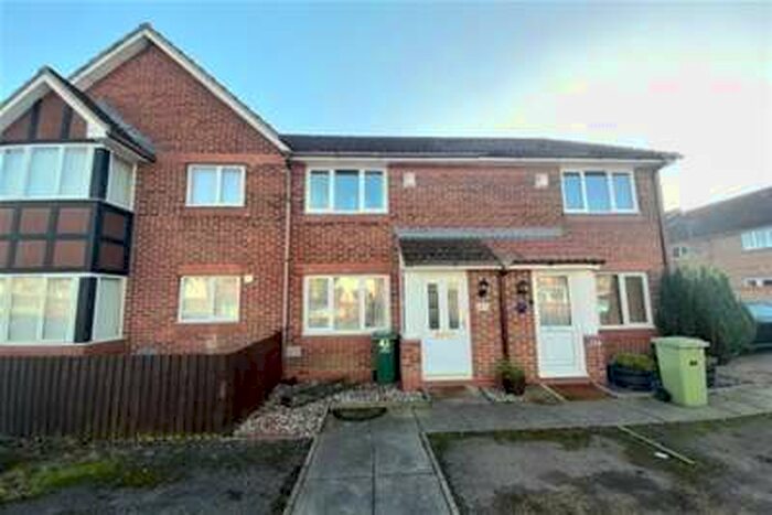 2 Bedroom House To Rent In Barnsbury Gardens, Newport Pagnell, MK16
