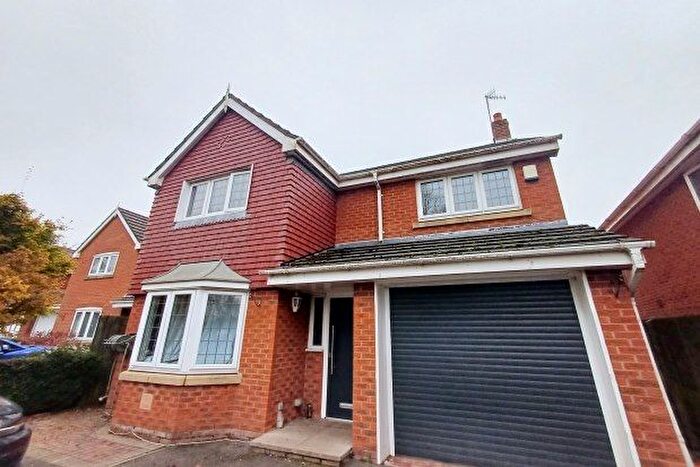4 Bedroom Detached House To Rent In Cloughwood Way, Stoke-On-Trent, ST6