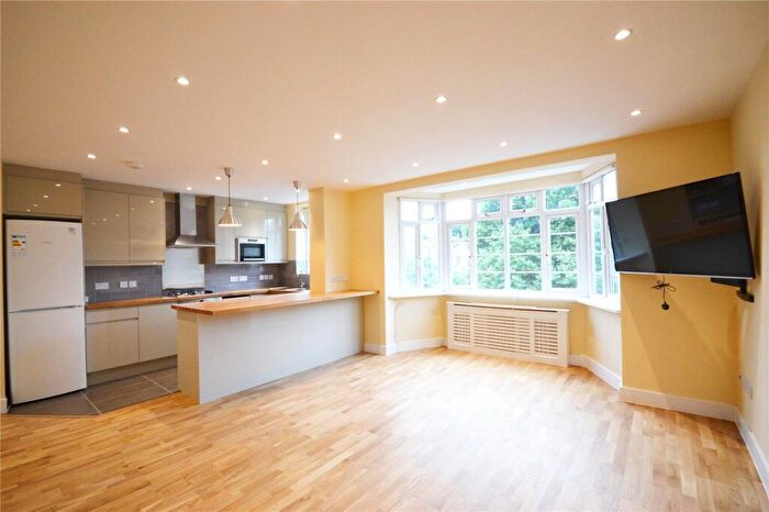 2 Bedroom Apartment To Rent In Greville Hall, St John's Wood, NW6