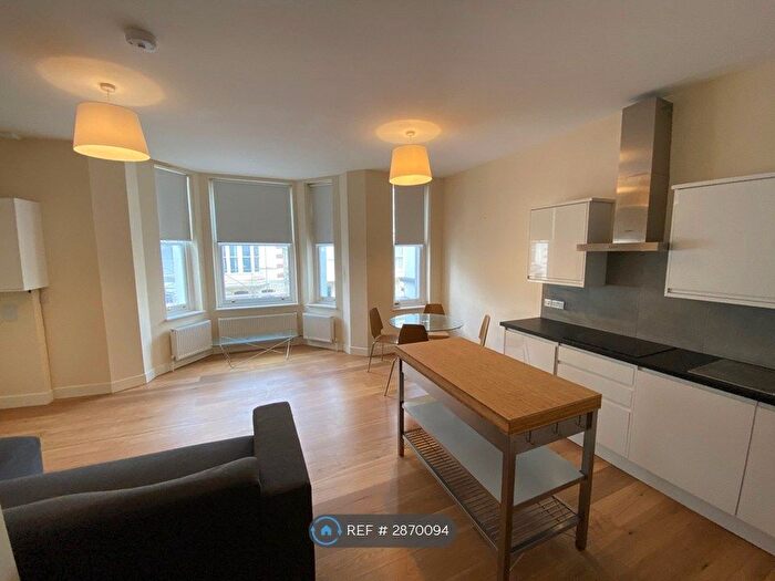 1 Bedroom Flat To Rent In Citadel Road, Plymouth, PL1
