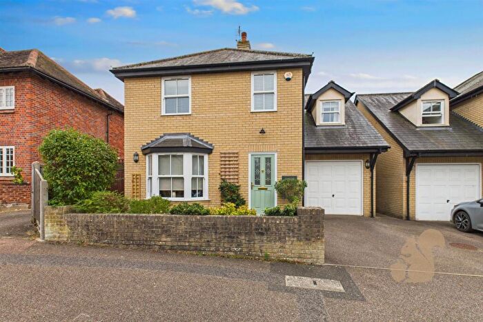 4 Bedroom Detached House For Sale In Abbey Road, Sudbury, CO10