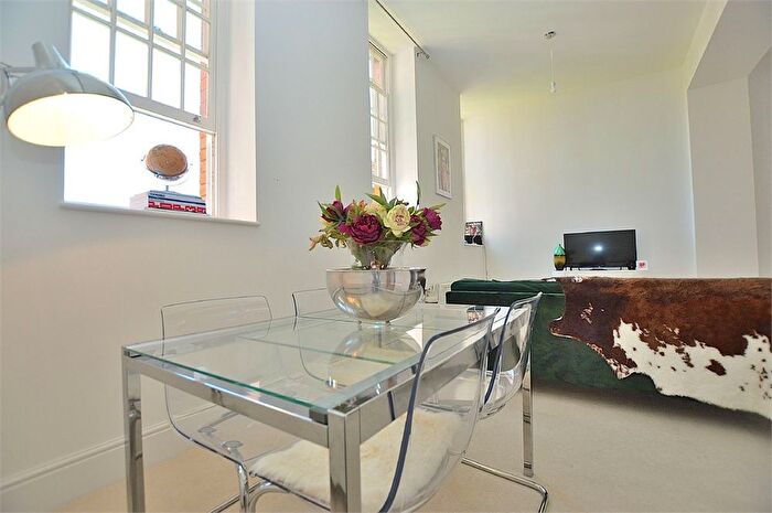 1 Bedroom Flat To Rent In South Meadow Road, Northampton, NN5