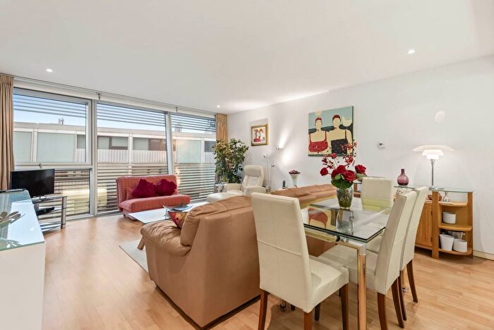 1 Bedroom Flat For Sale In Albion Riverside, Hester Road, SW11