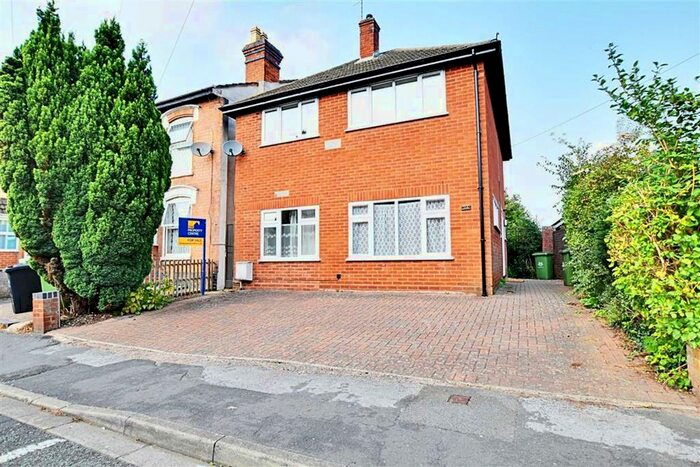 4 Bedroom Detached House To Rent In Lambert Road, Worcester WR2
