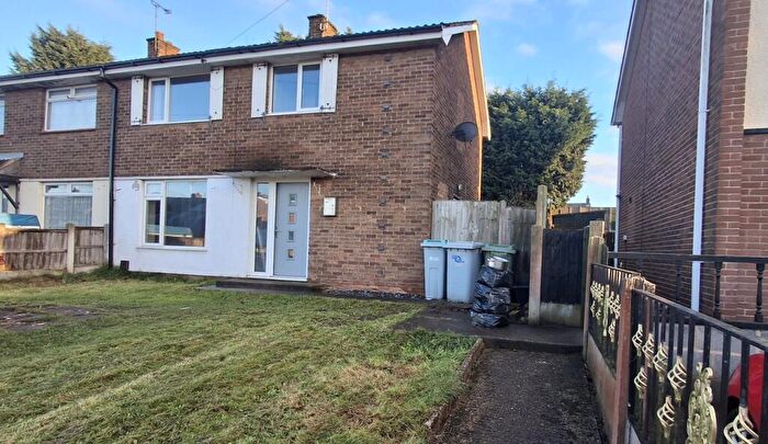 3 Bedroom Semi Detached House For Sale In Chestnut Drive, New Ollerton, Newark, NG22