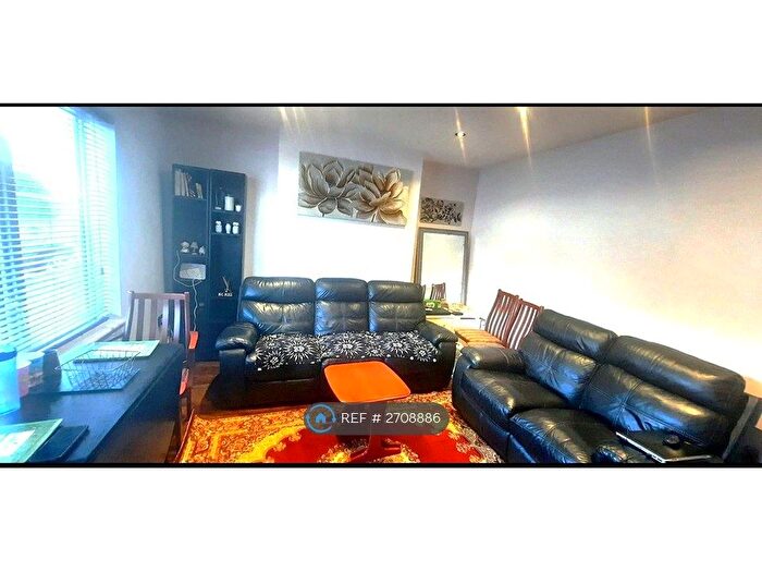 2 Bedroom Terraced House To Rent In Manton Crescent, Beeston, Nottingham, NG9